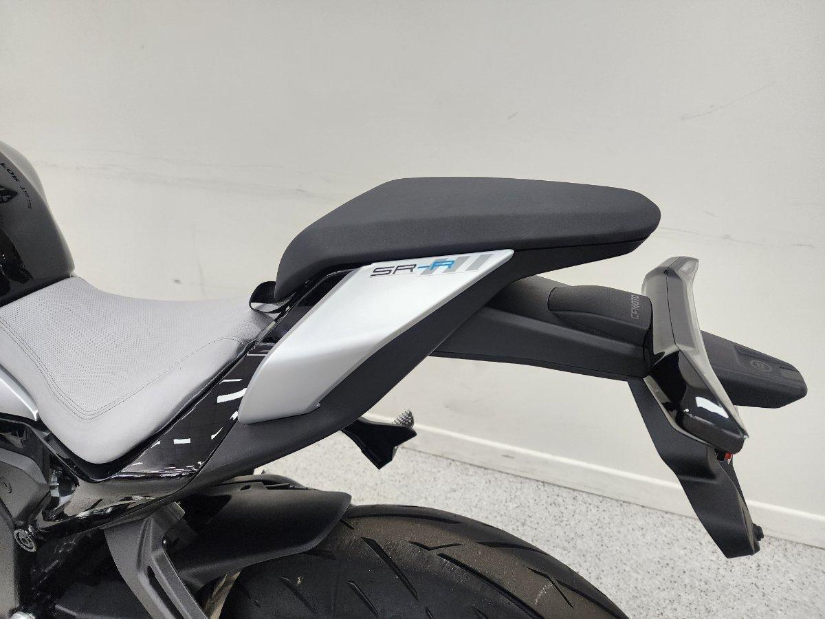 2026 CF MOTO 675 SR-R SPORTS