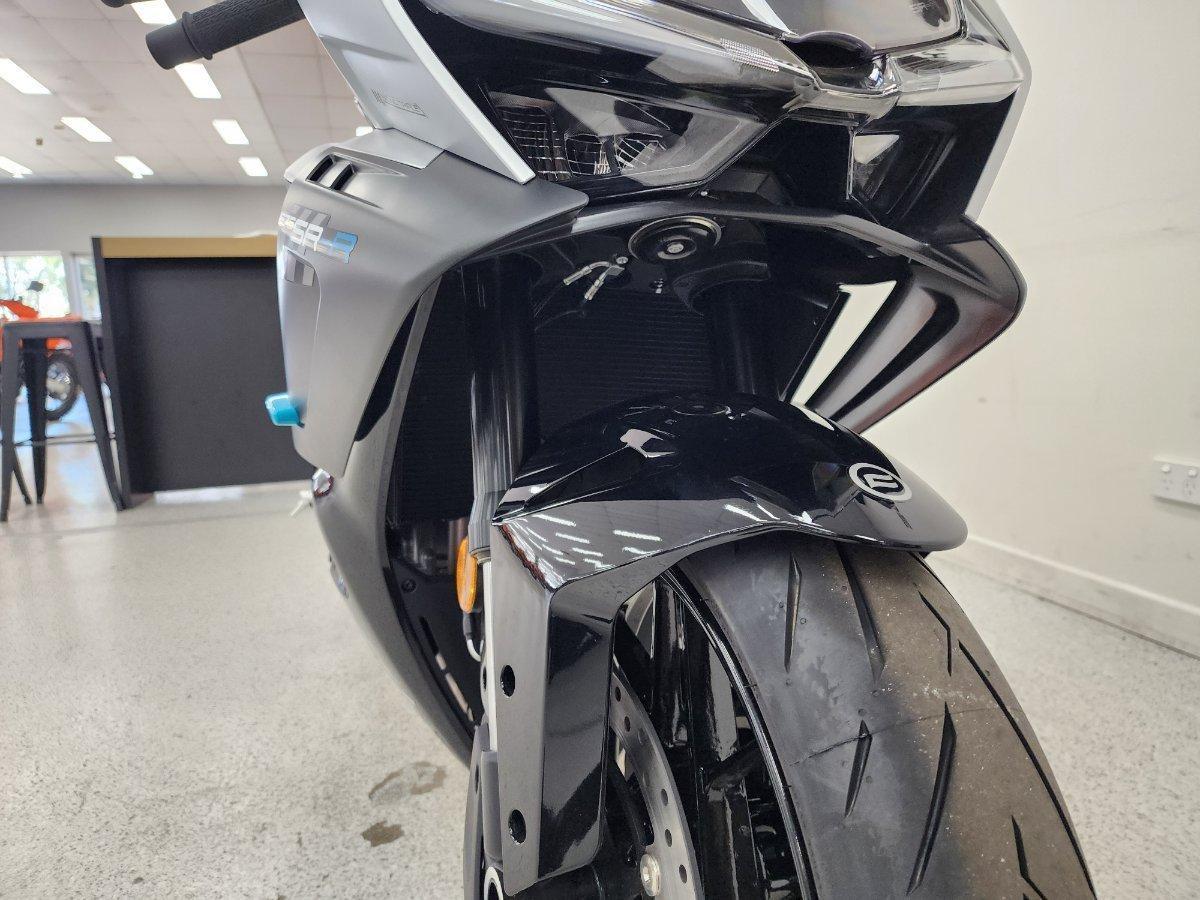 2026 CF MOTO 675 SR-R SPORTS
