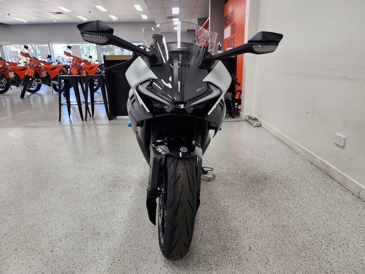 2026 CF MOTO 675 SR-R SPORTS