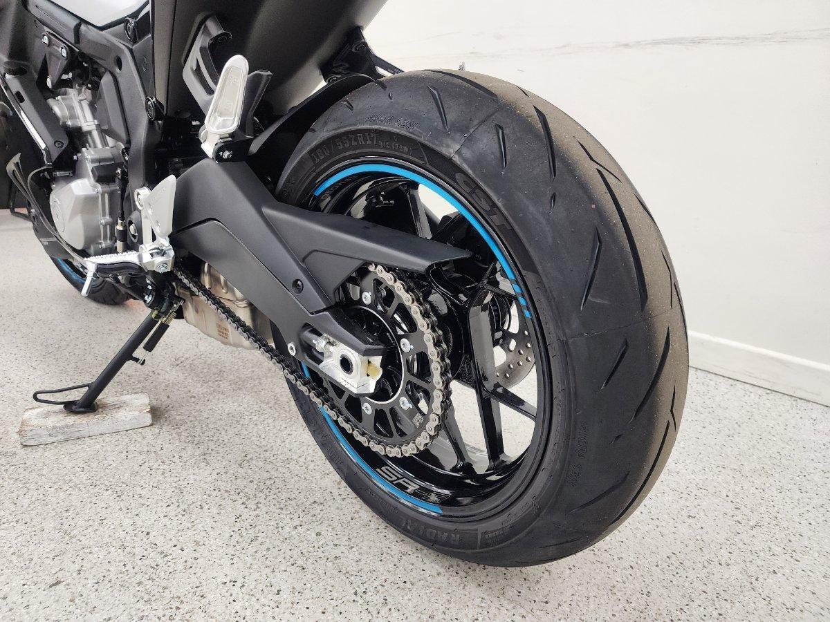 2026 CF MOTO 675 SR-R SPORTS