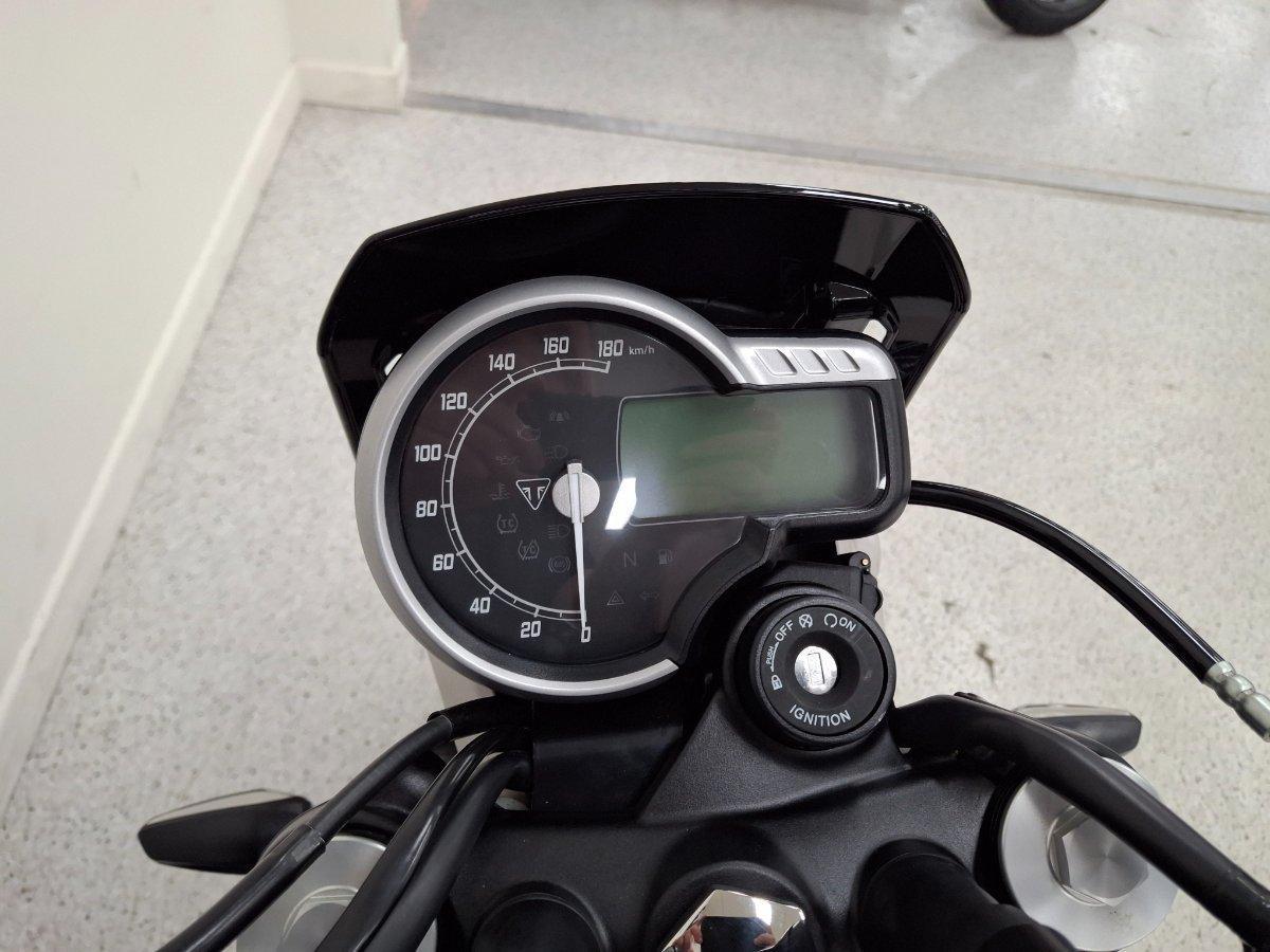2026 TRIUMPH TRACKER 400 DUAL SPORTS