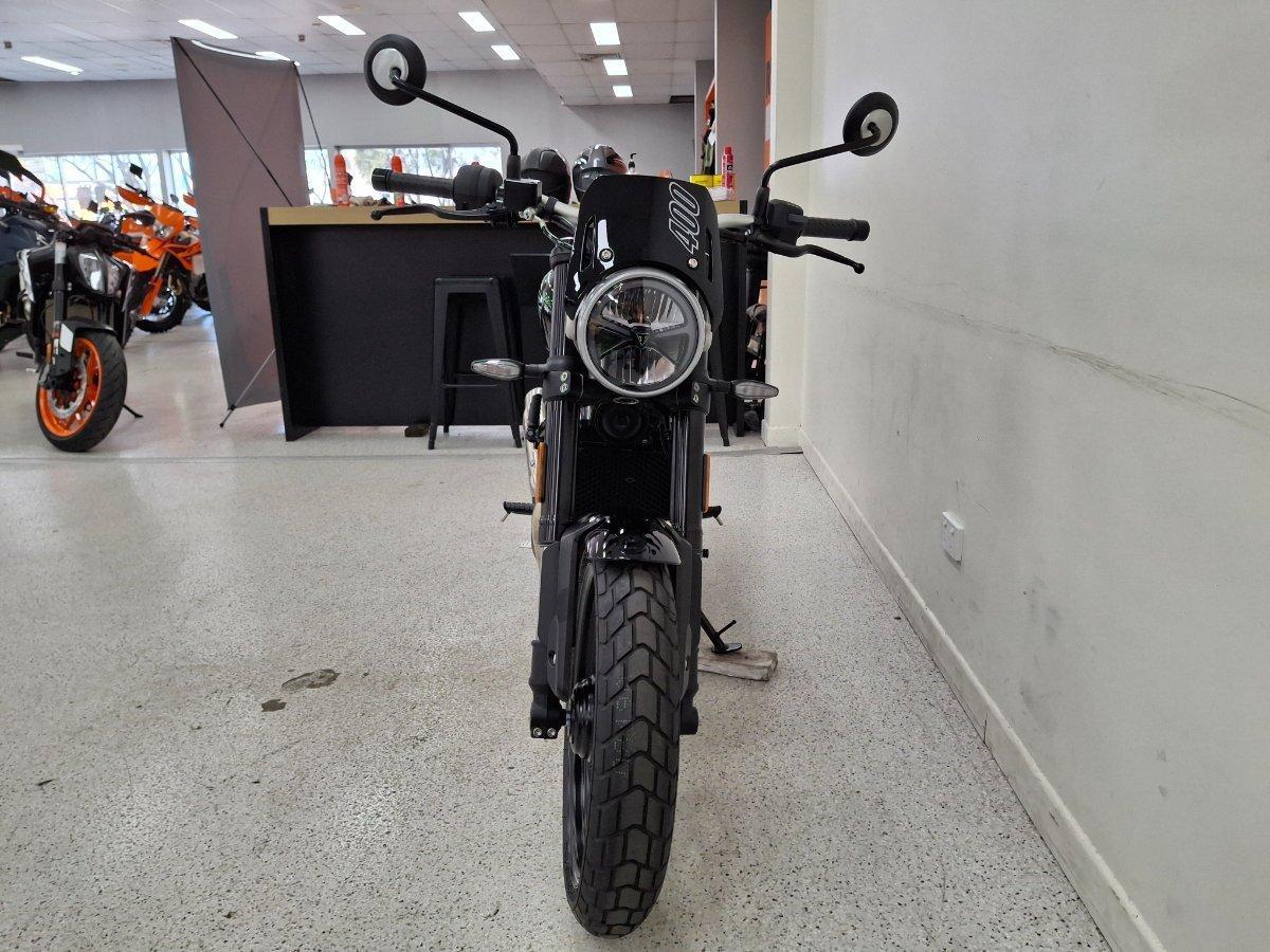 2026 TRIUMPH TRACKER 400 DUAL SPORTS