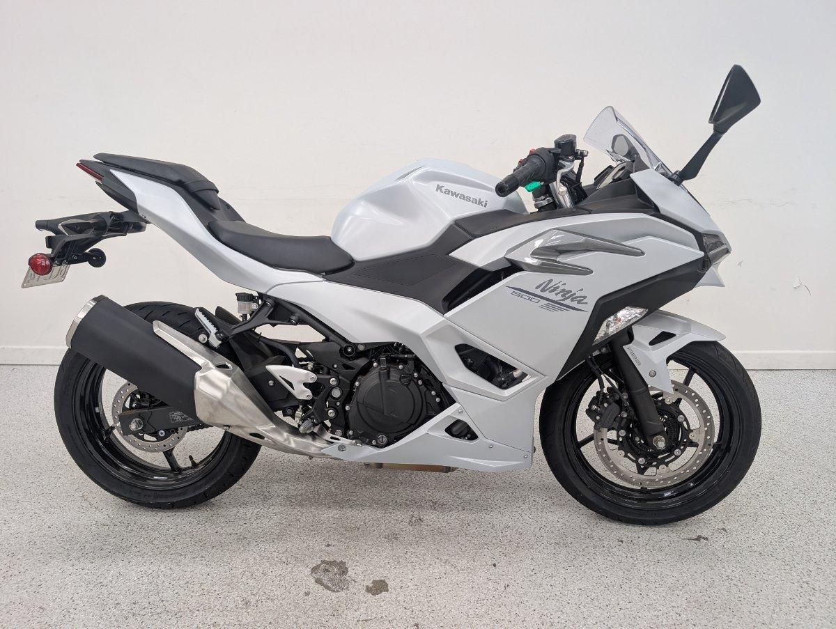 2025 KAWASAKI NINJA 500 SPORTS