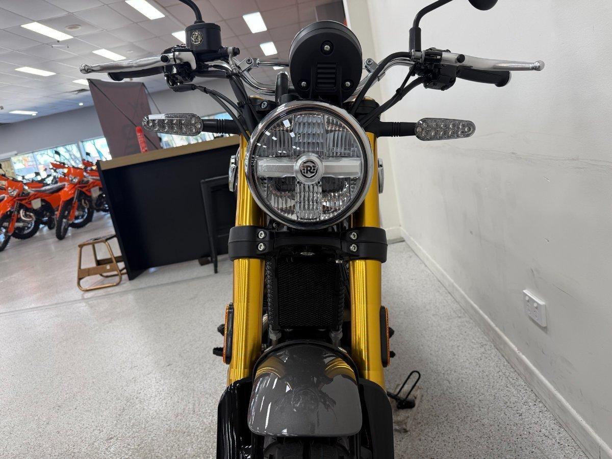 2026 ROYAL ENFIELD BEAR 650 ROAD