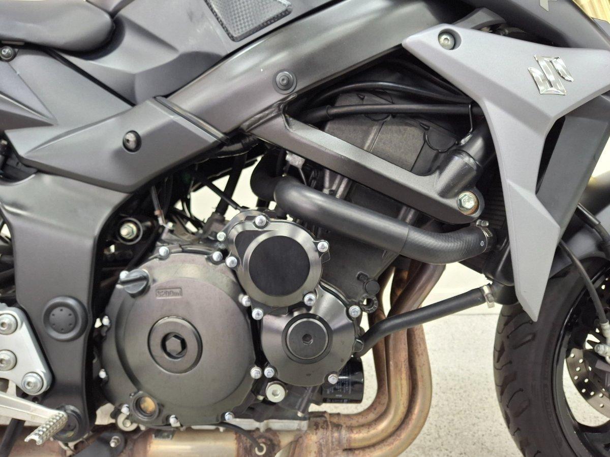2016 SUZUKI GSR750 ROAD