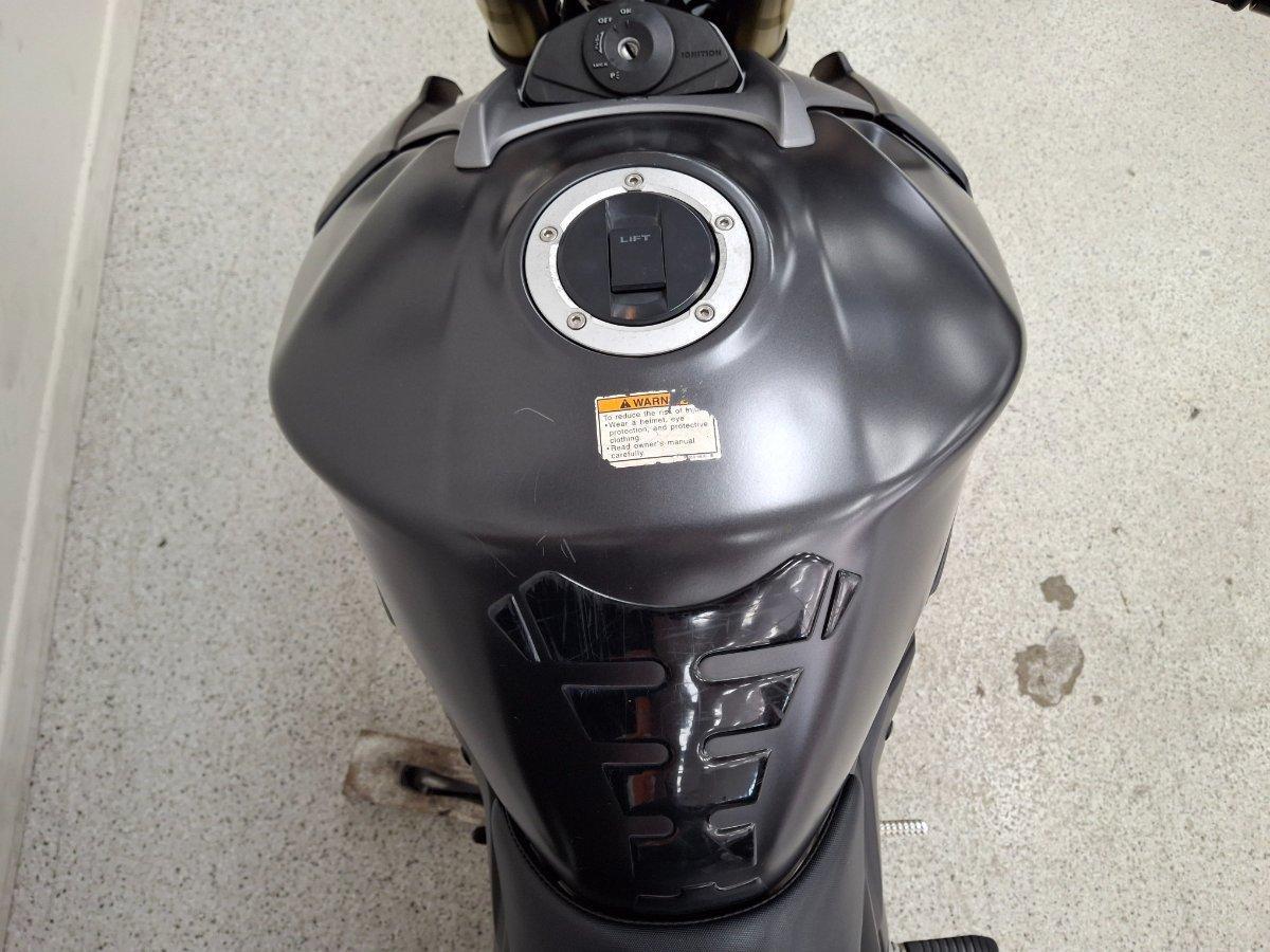 2016 SUZUKI GSR750 ROAD