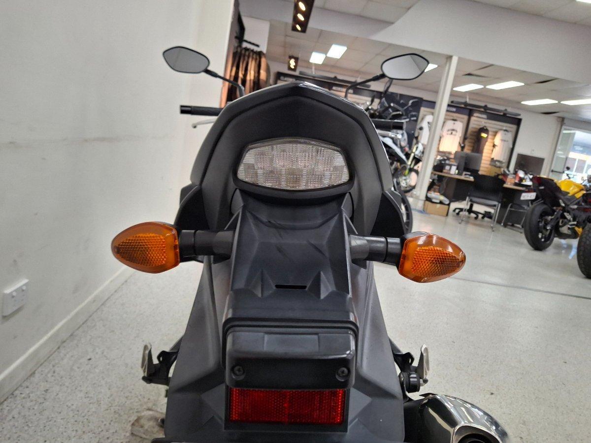 2016 SUZUKI GSR750 ROAD