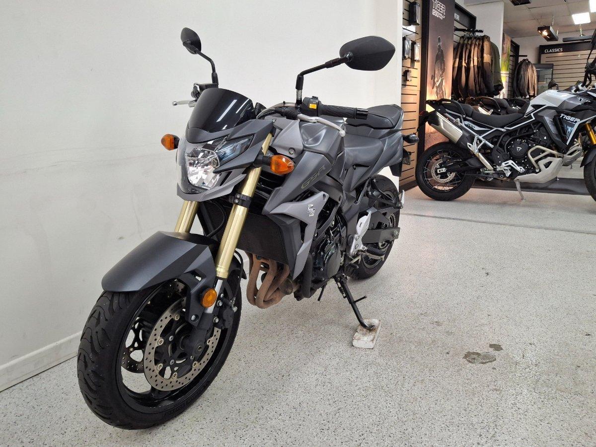 2016 SUZUKI GSR750 ROAD