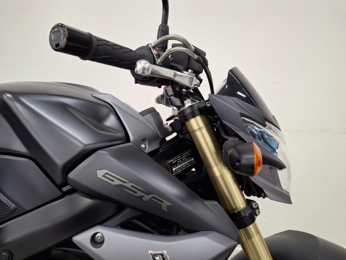 2016 SUZUKI GSR750 ROAD
