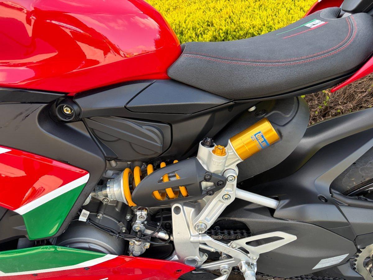 2022 DUCATI PANIGALE V2 BAYLISS 20TH ANNIV SPORTS