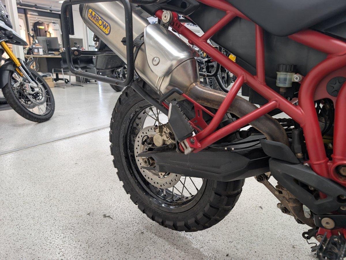 2014 TRIUMPH TIGER 800 XC ABS DUAL SPORTS