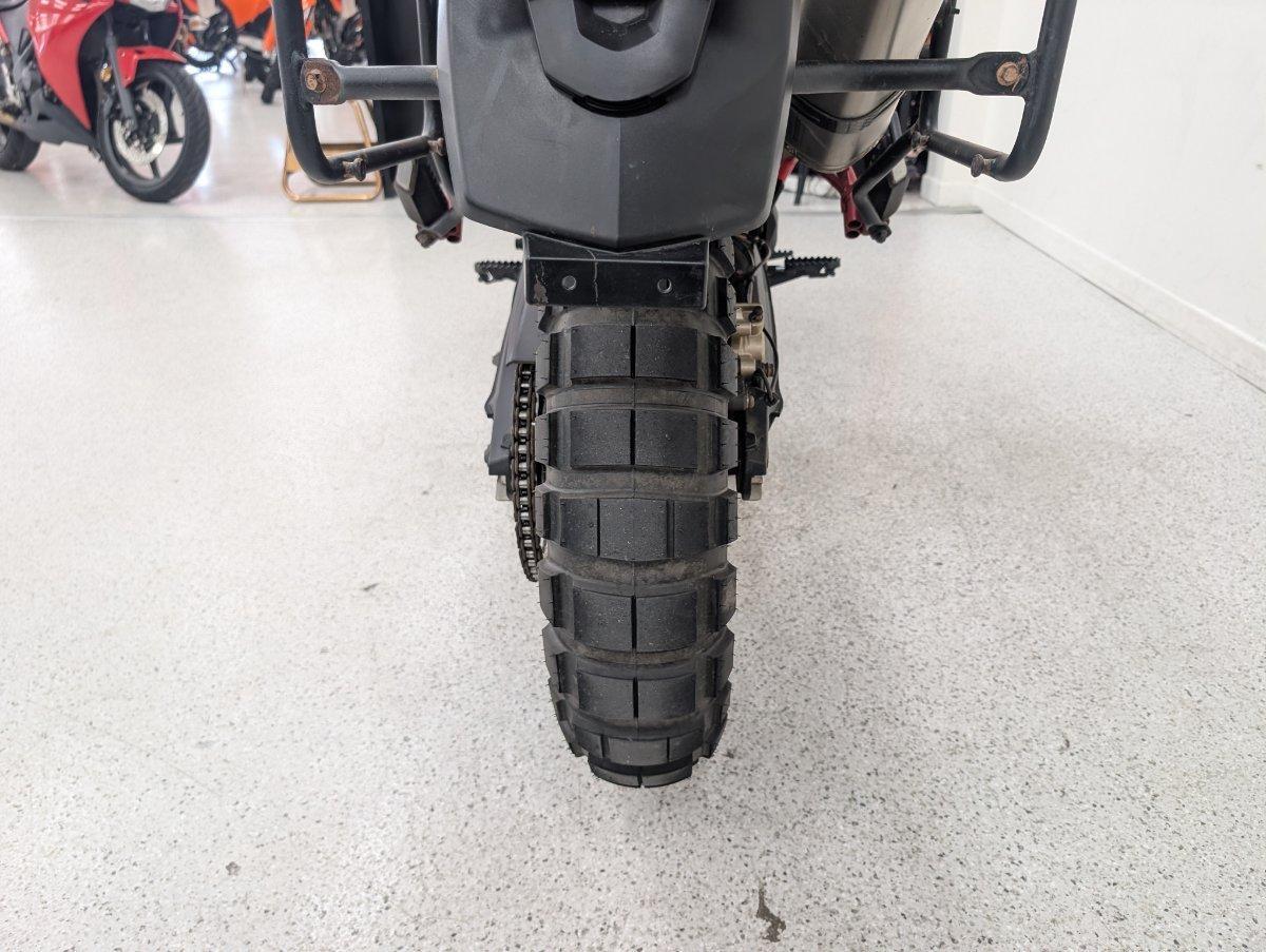 2014 TRIUMPH TIGER 800 XC ABS DUAL SPORTS