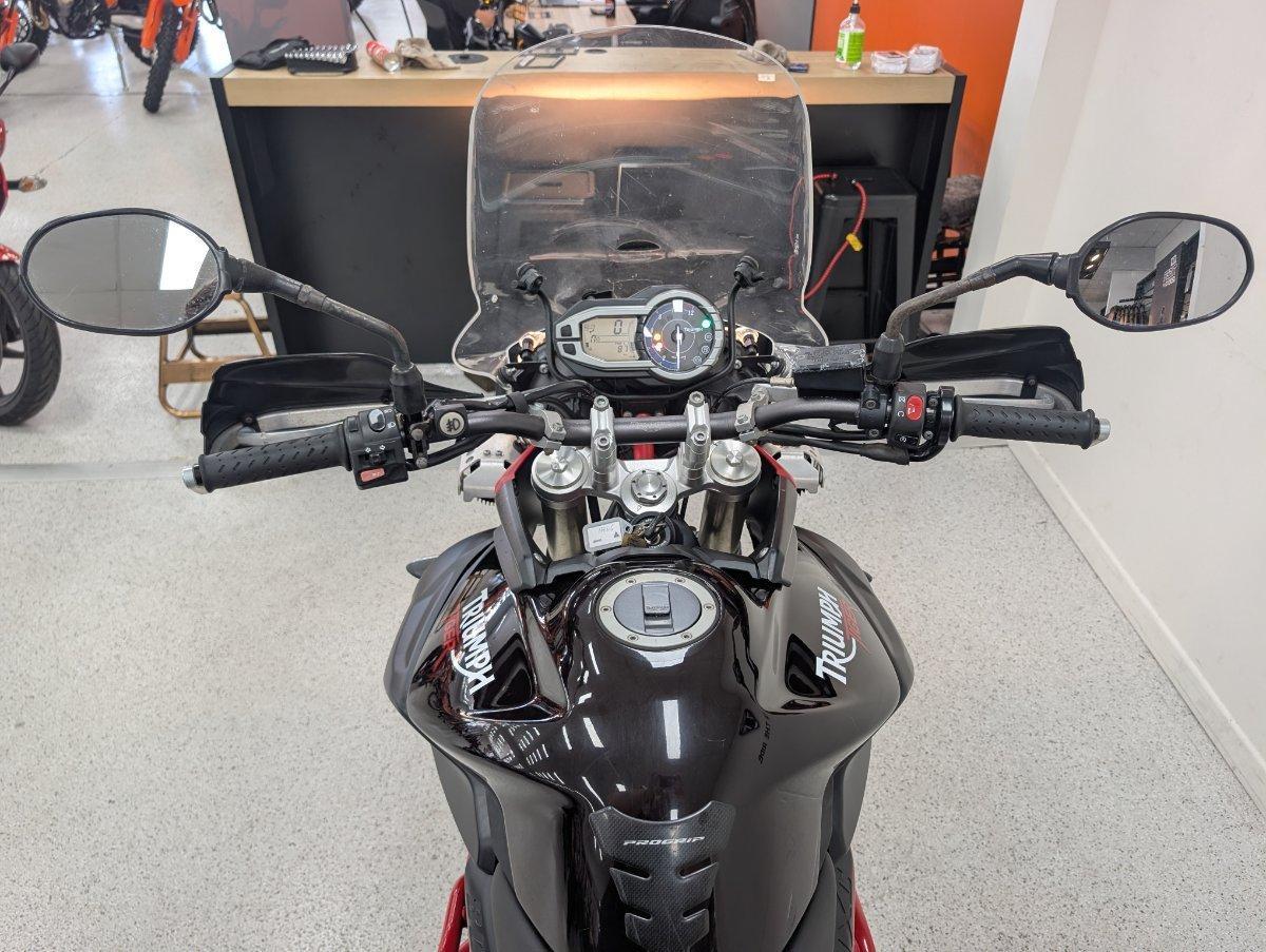 2014 TRIUMPH TIGER 800 XC ABS DUAL SPORTS