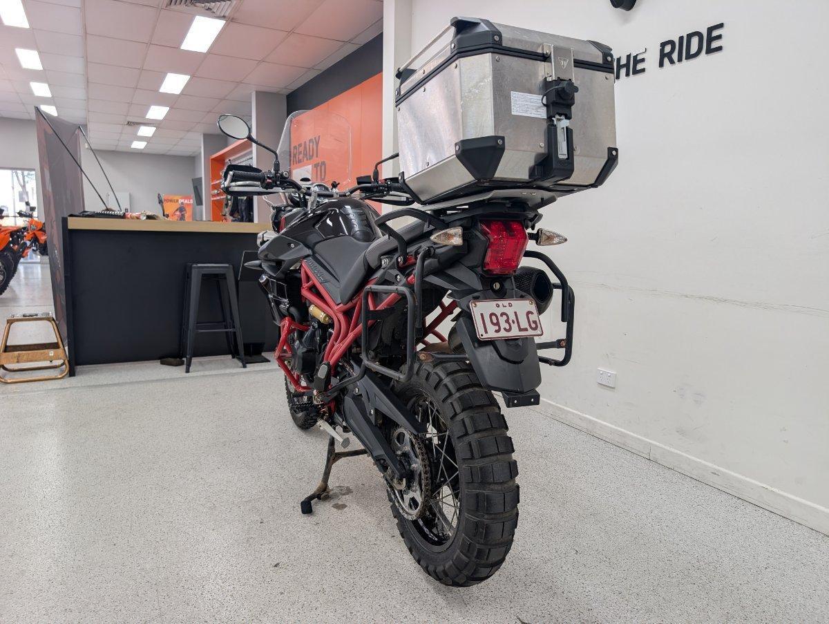 2014 TRIUMPH TIGER 800 XC ABS DUAL SPORTS