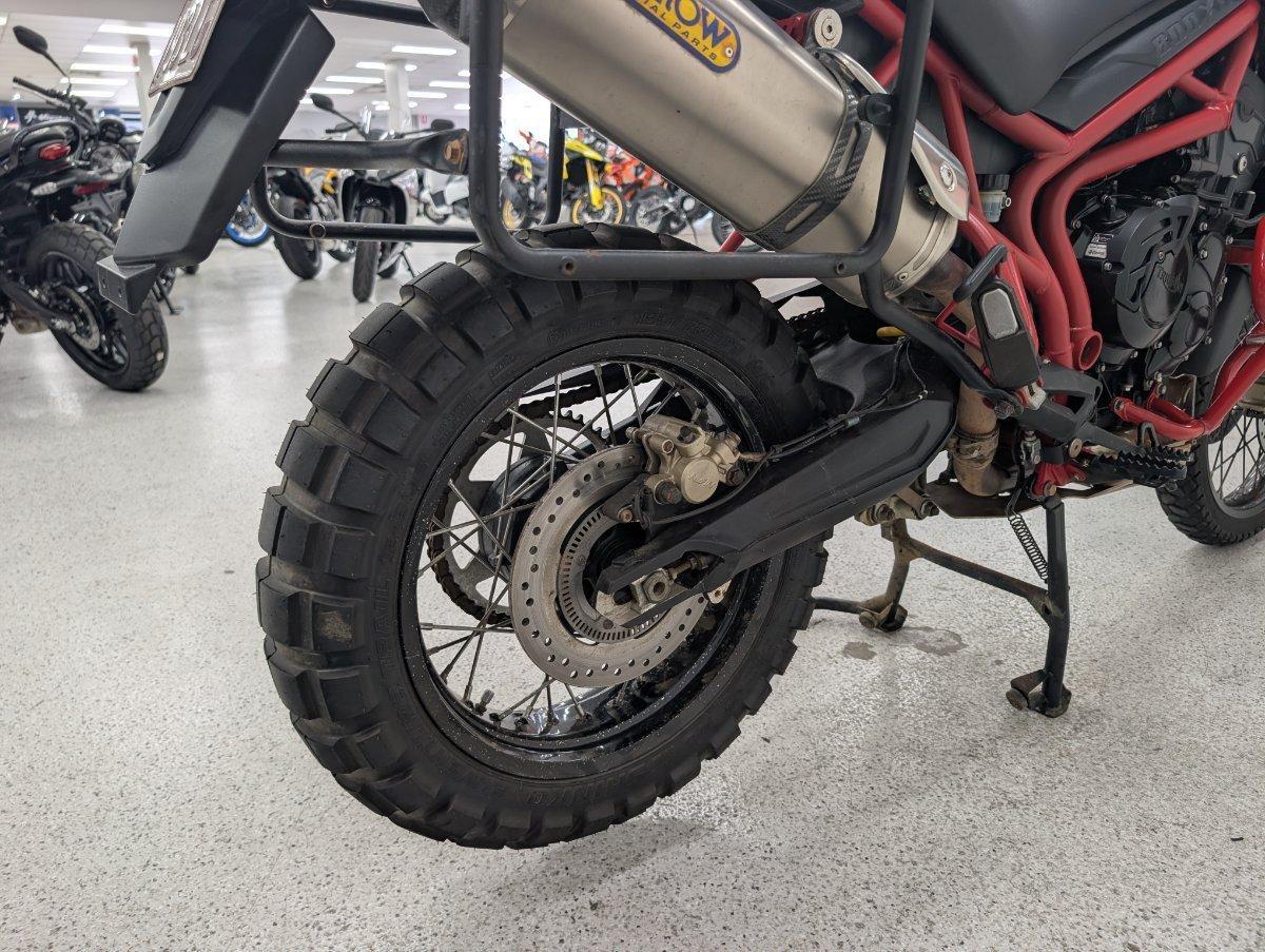 2014 TRIUMPH TIGER 800 XC ABS DUAL SPORTS