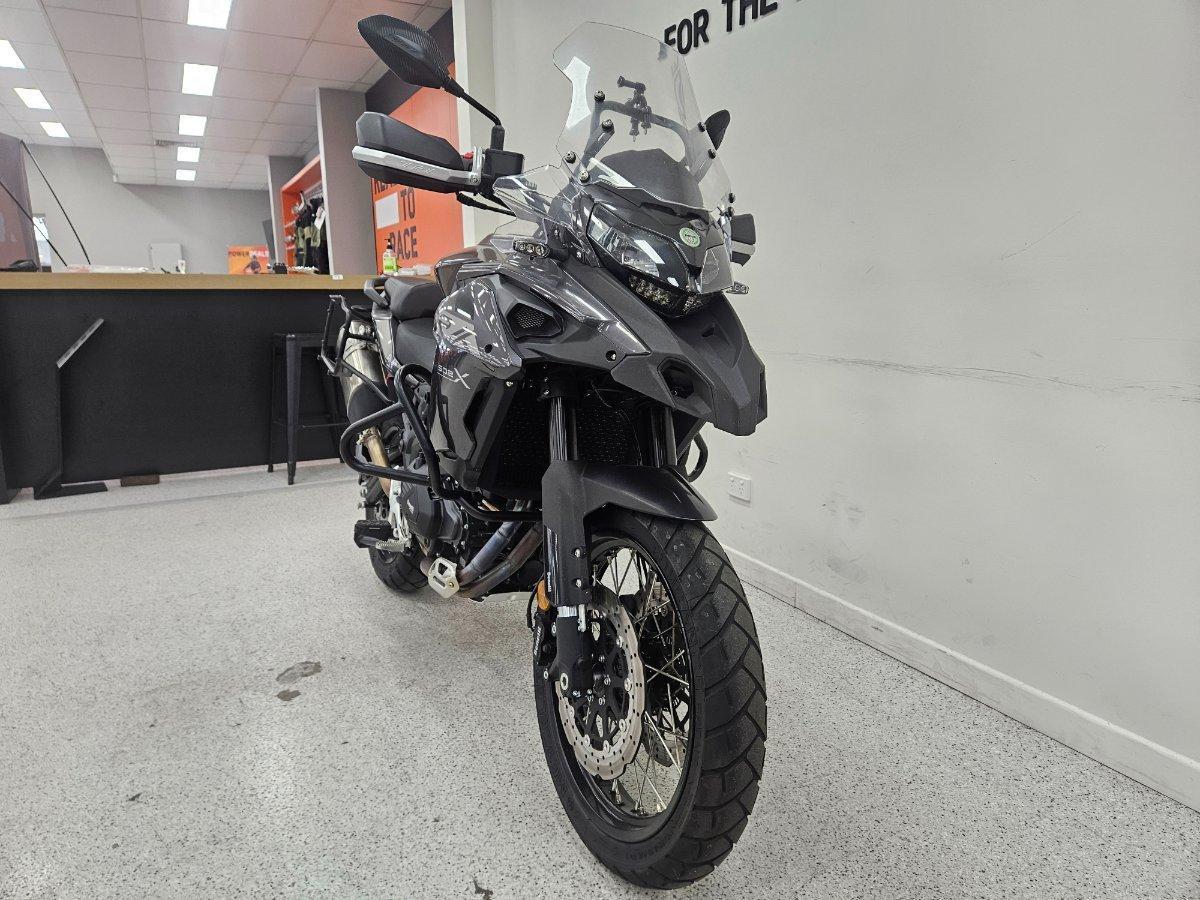 2022 BENELLI TRK 502X (ABS) ROAD