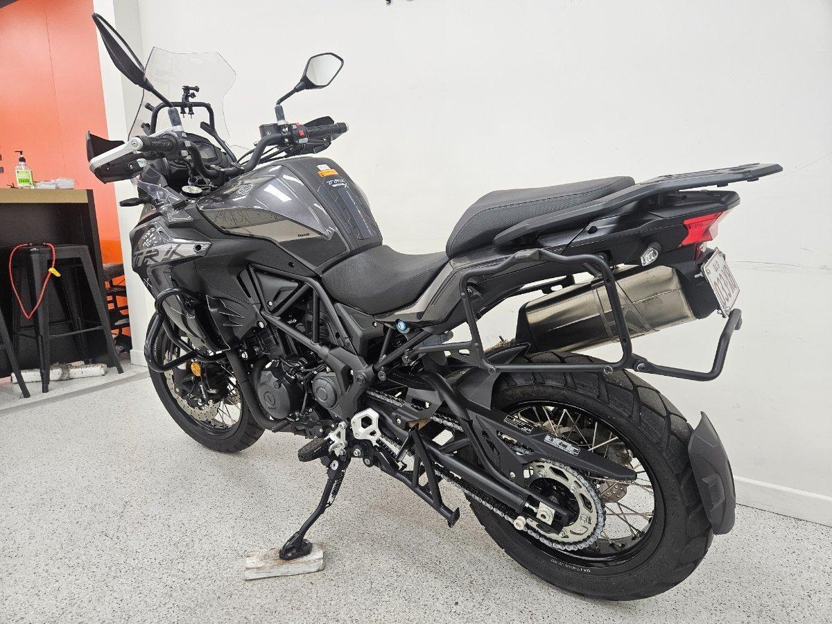 2022 BENELLI TRK 502X (ABS) ROAD