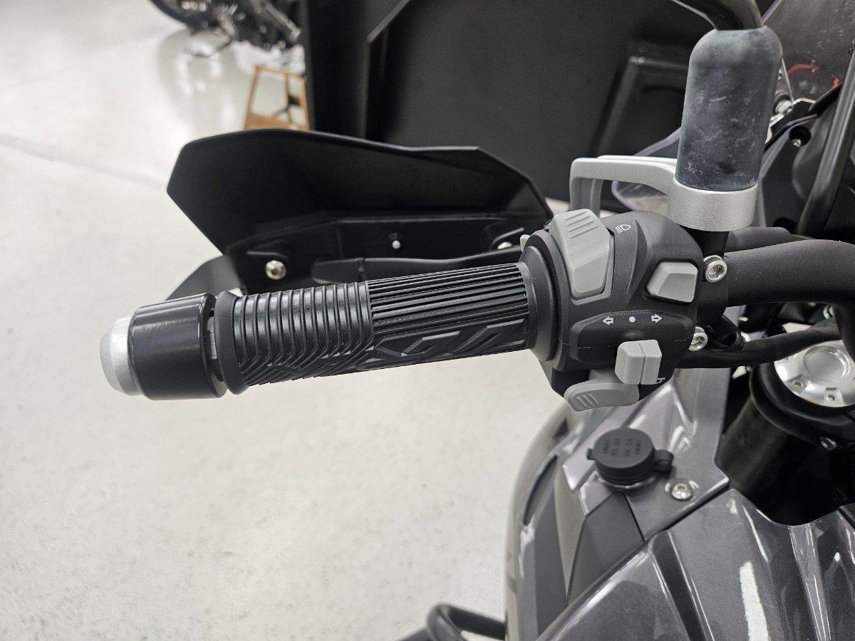2022 BENELLI TRK 502X (ABS) ROAD