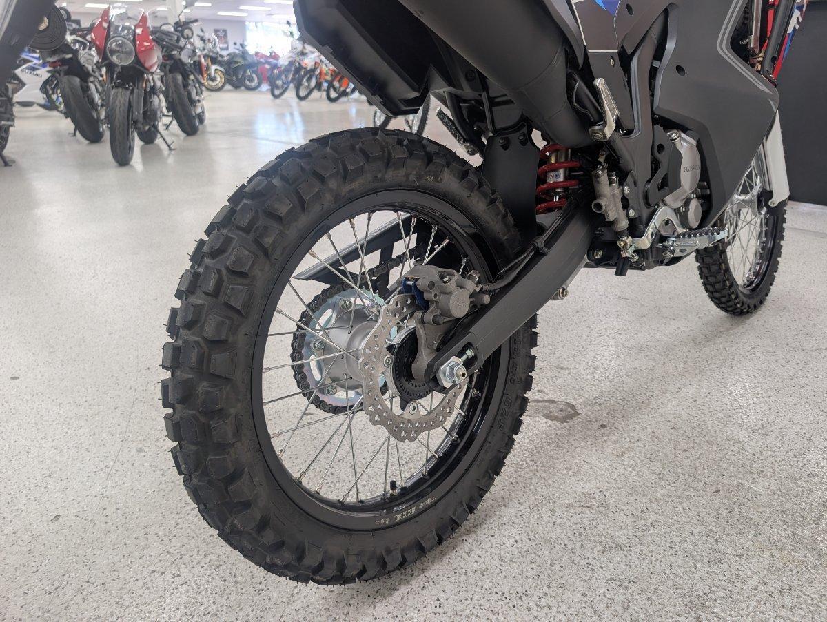 2025 HONDA CRF300LRA RALLY TRAIL