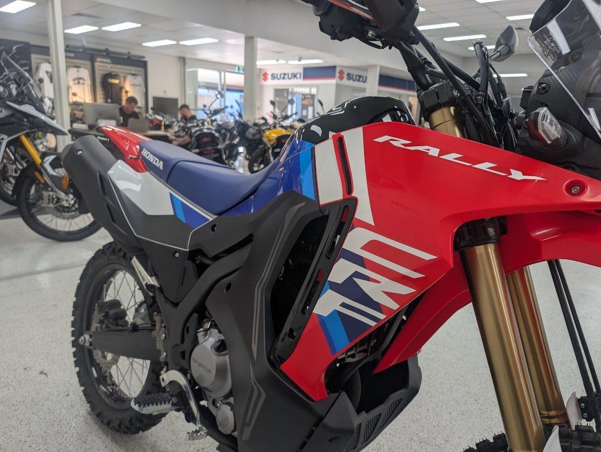 2025 HONDA CRF300LRA RALLY TRAIL