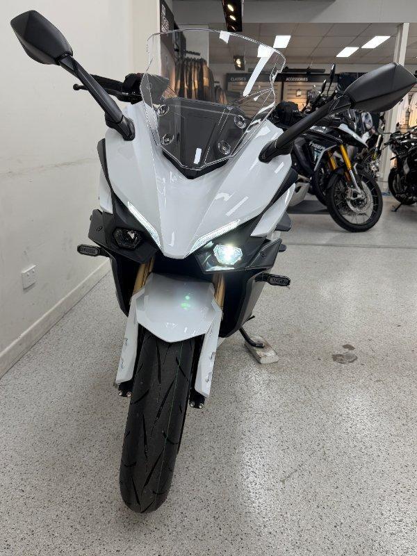 2026 SUZUKI GSX-S1000GT ROAD