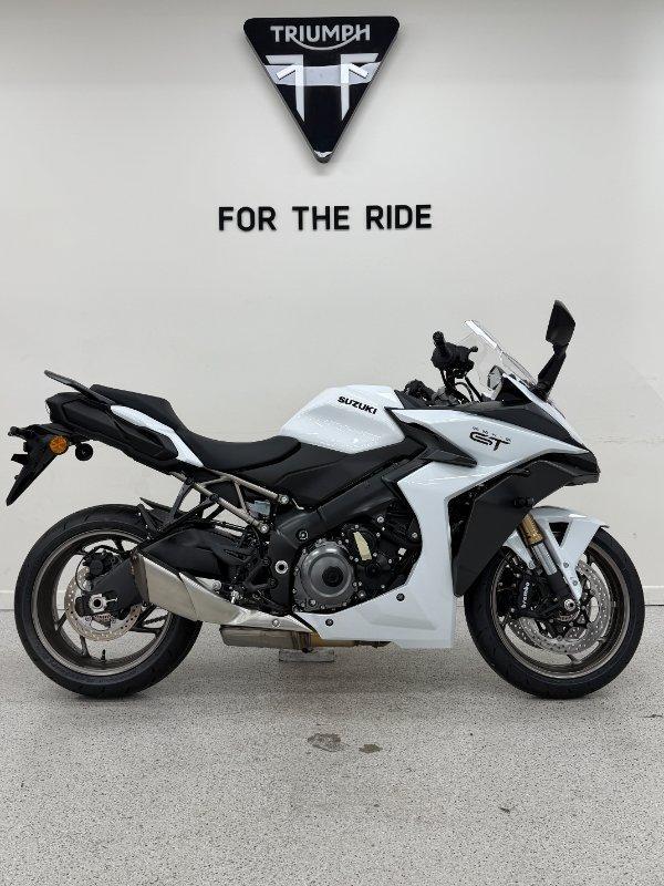 2026 SUZUKI GSX-S1000GT ROAD