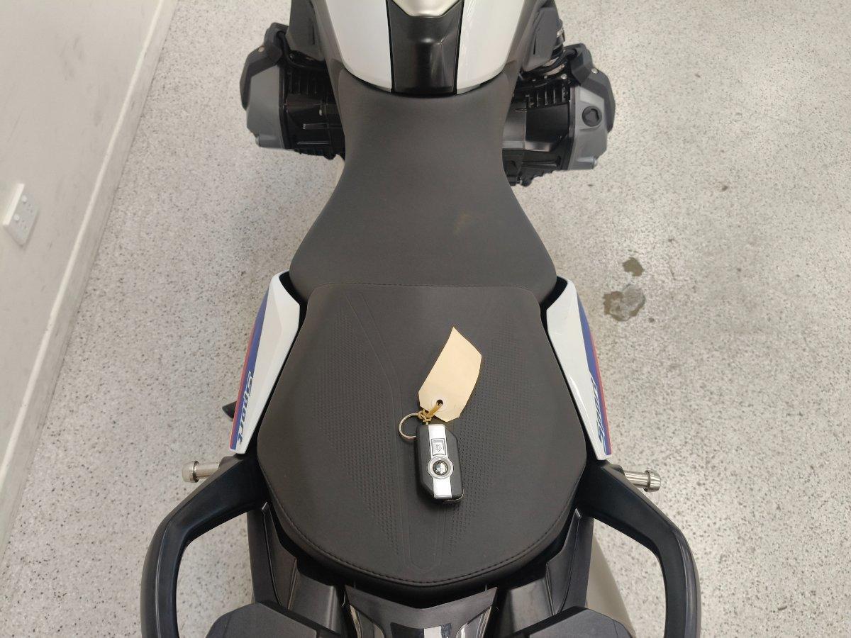 2021 BMW R 1250 R ROAD