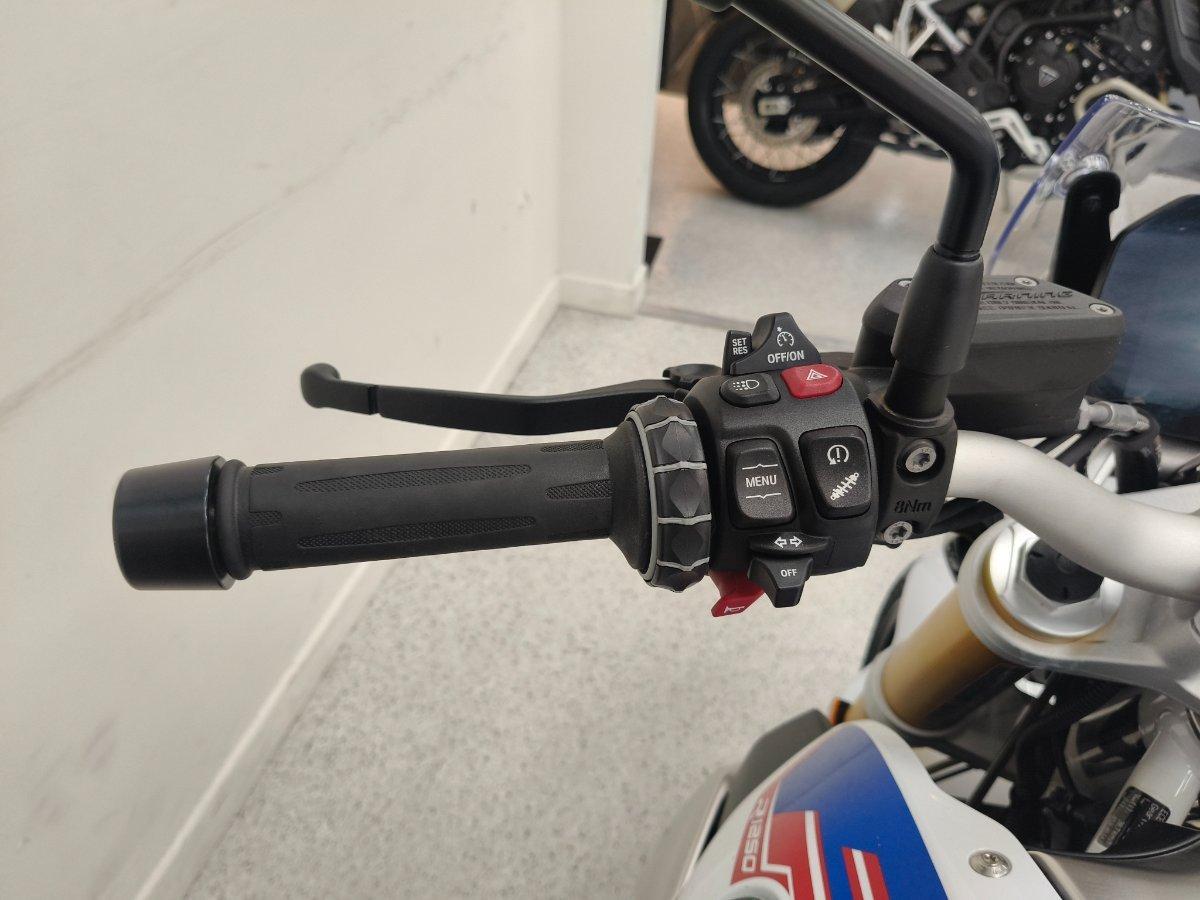 2021 BMW R 1250 R ROAD