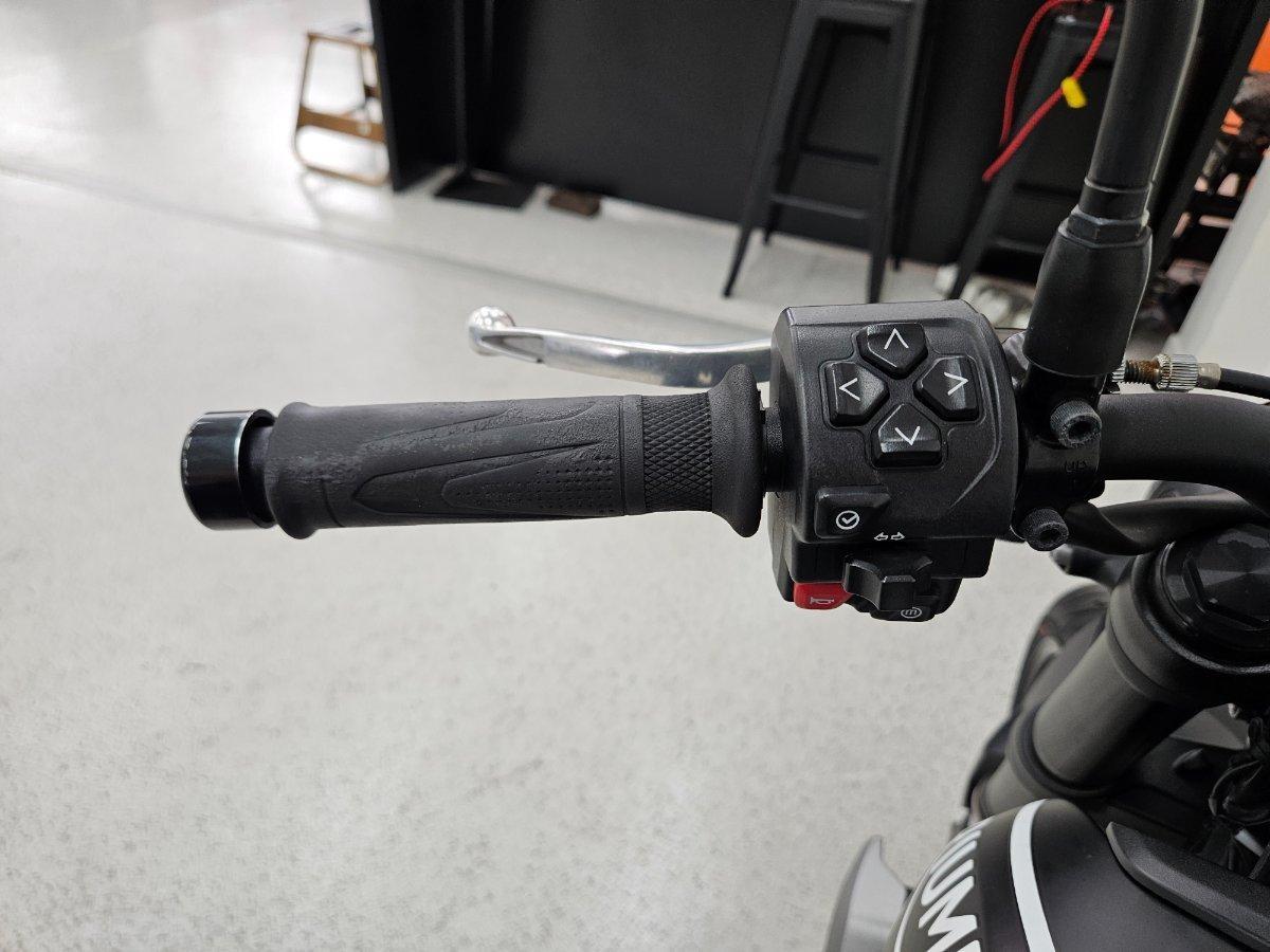 2023 TRIUMPH TRIDENT 660 ROAD