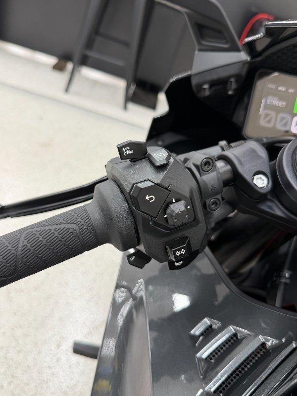 2026 KTM 990 RC R SPORTS