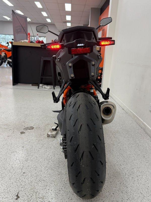 2026 KTM 1390 SUPER DUKE R SPORTS