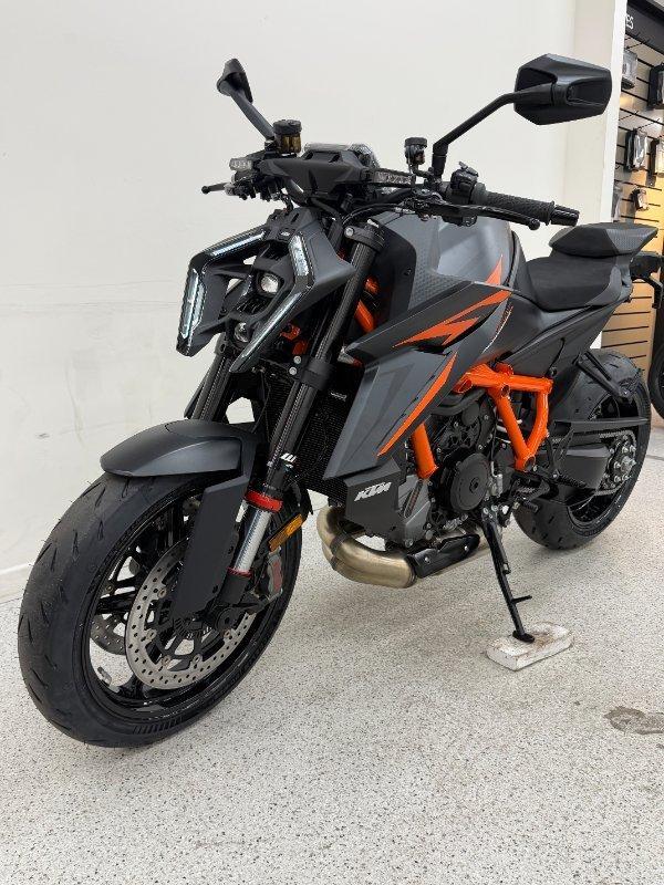 2026 KTM 1390 SUPER DUKE R SPORTS