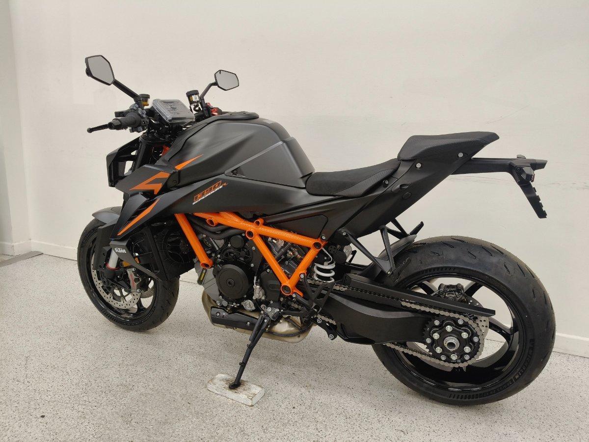 2026 KTM 1390 SUPER DUKE R EVO SPORTS