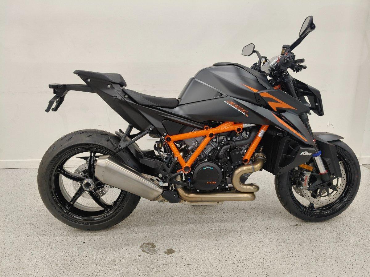 2026 KTM 1390 SUPER DUKE R EVO SPORTS
