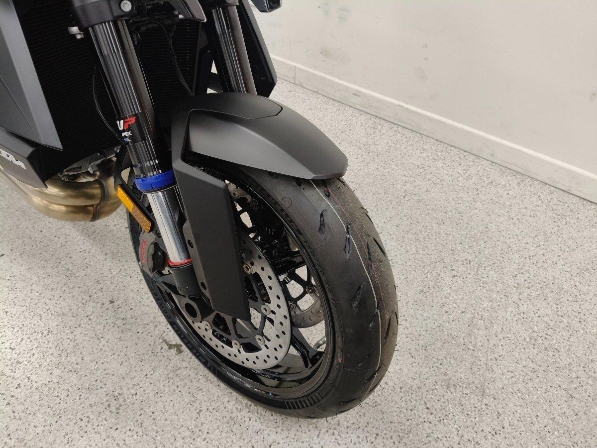 2026 KTM 1390 SUPER DUKE R EVO SPORTS