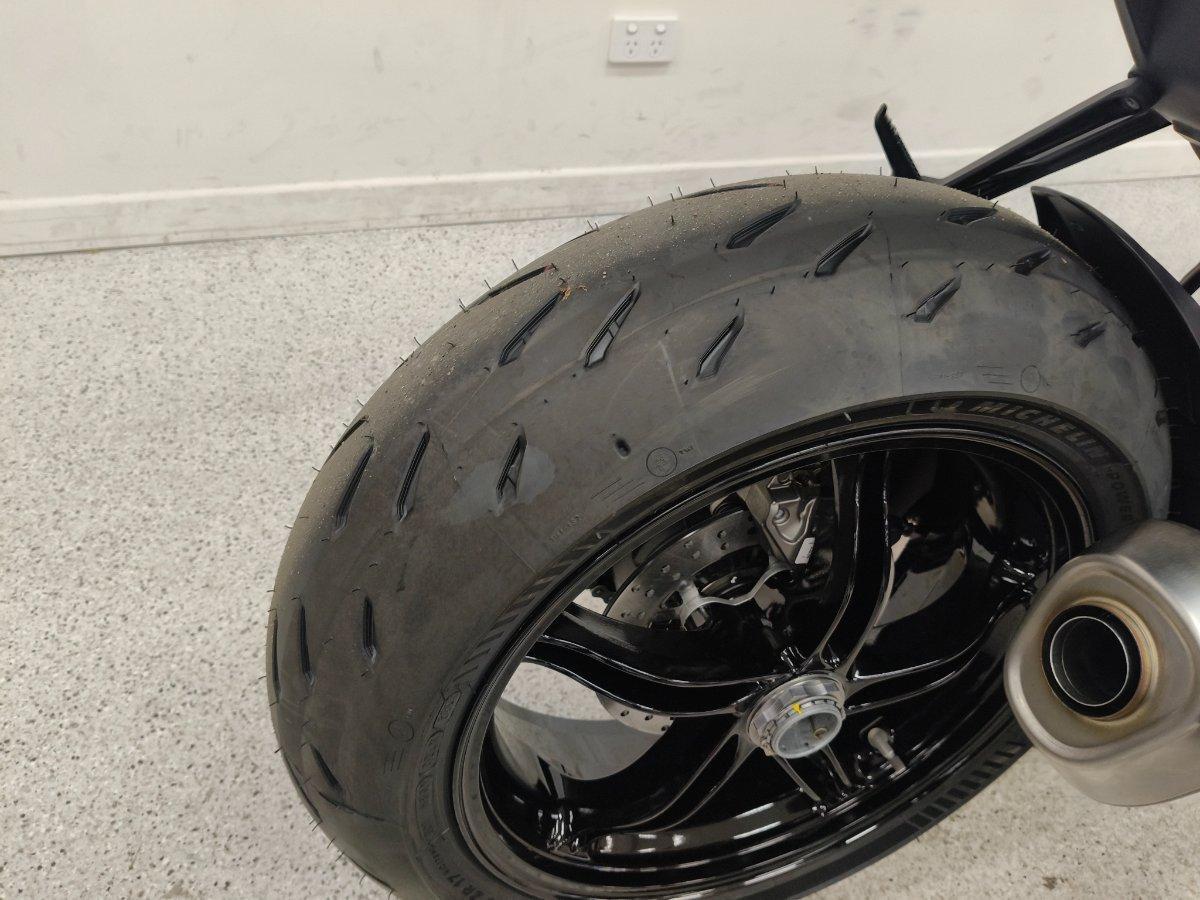 2026 KTM 1390 SUPER DUKE R EVO SPORTS