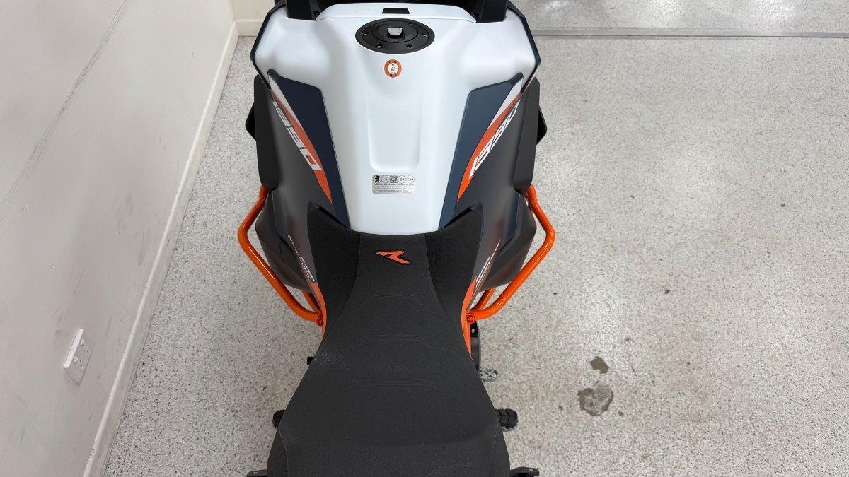 2026 KTM 1390 SUPER ADVENTURE R SPORTS