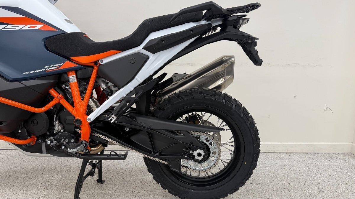 2026 KTM 1390 SUPER ADVENTURE R SPORTS
