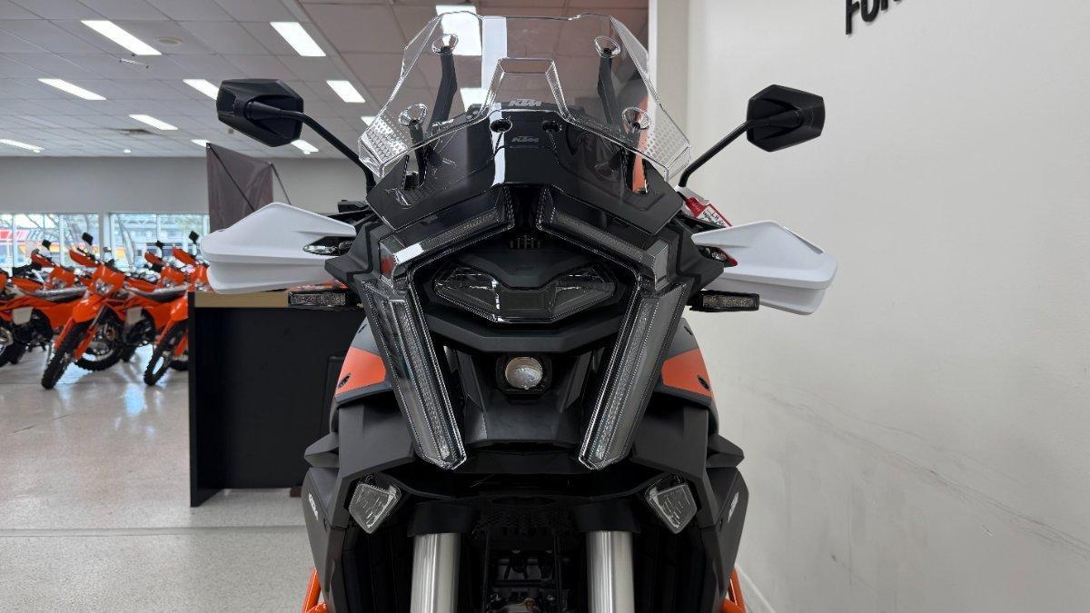 2026 KTM 1390 SUPER ADVENTURE R SPORTS