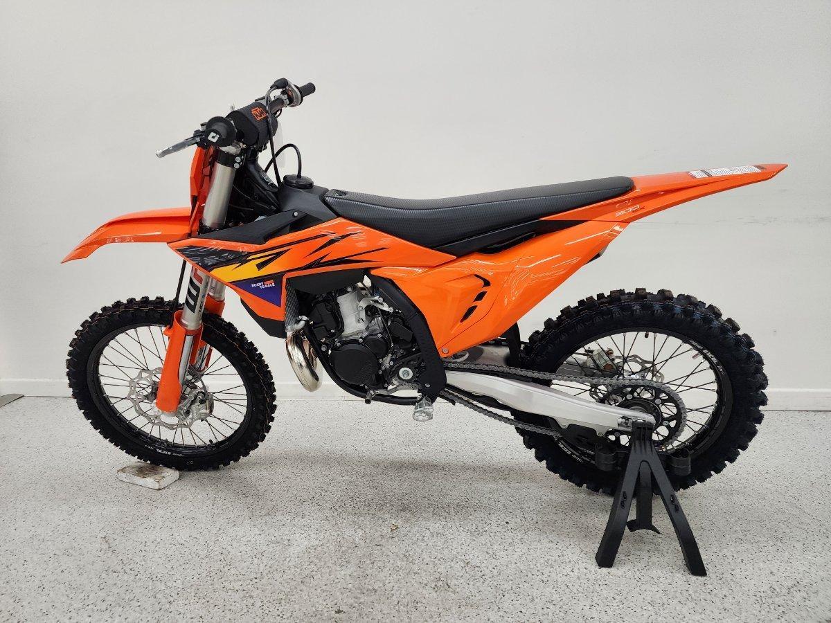 2026 KTM 300 SX MOTOCROSS
