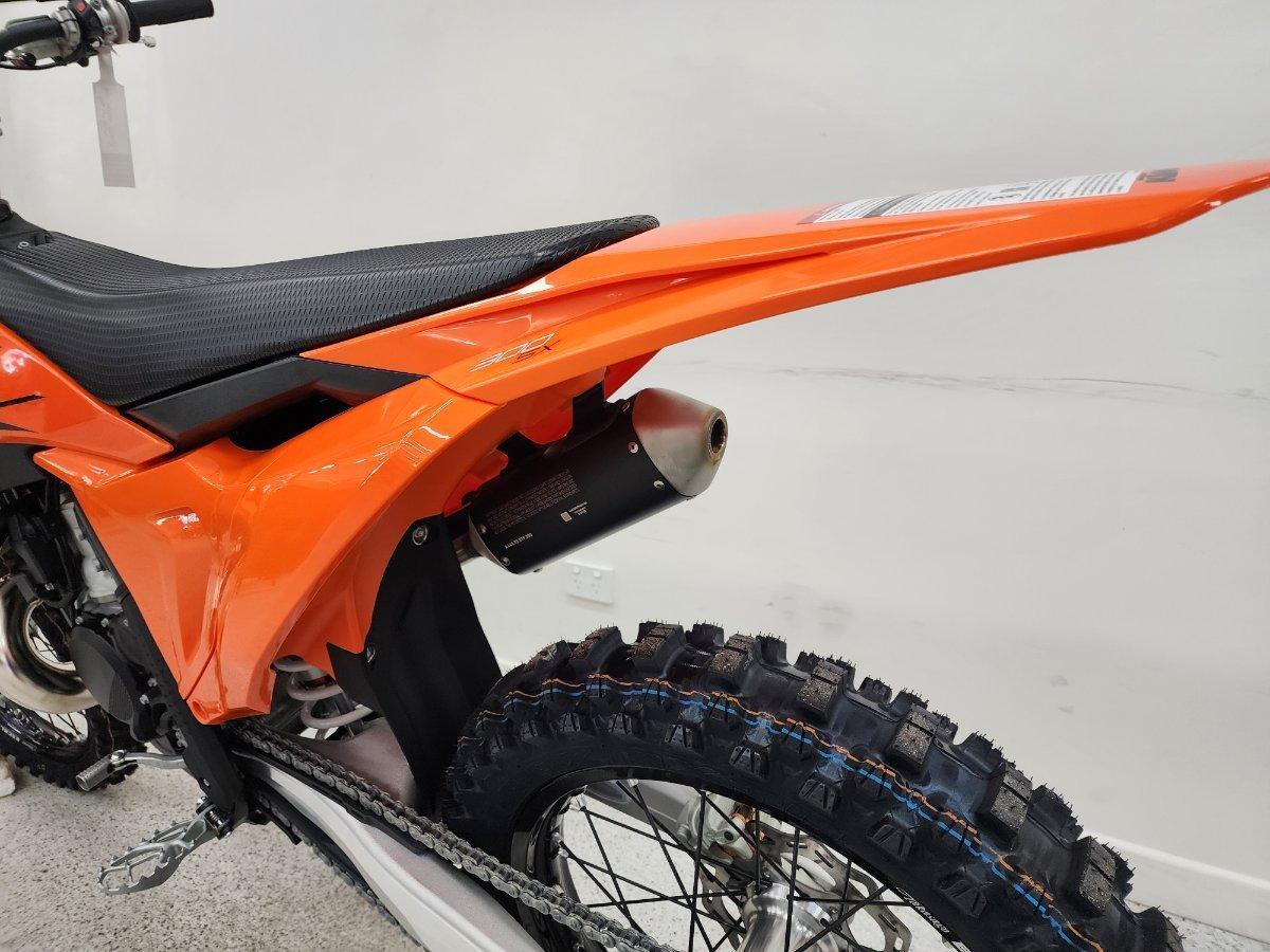2026 KTM 300 SX MOTOCROSS