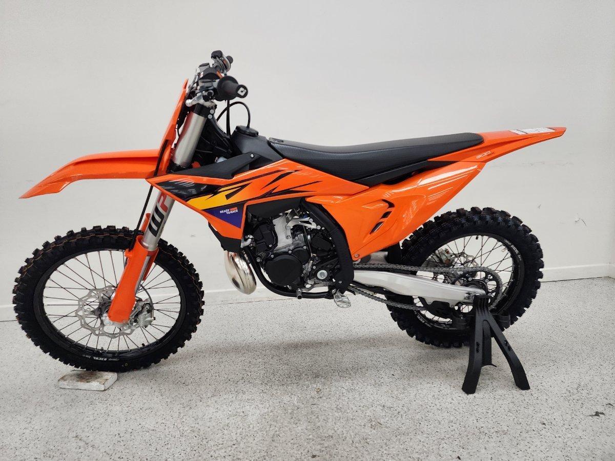 2026 KTM 300 SX MOTOCROSS