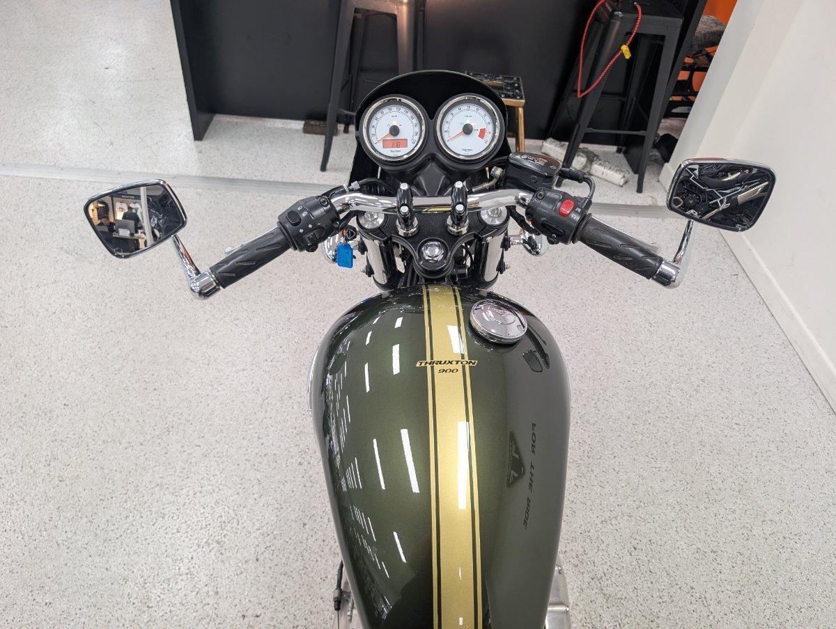 2013 TRIUMPH THRUXTON 900 ROAD