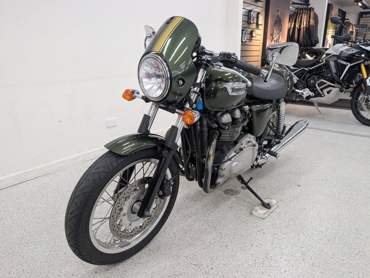 2013 TRIUMPH THRUXTON 900 ROAD