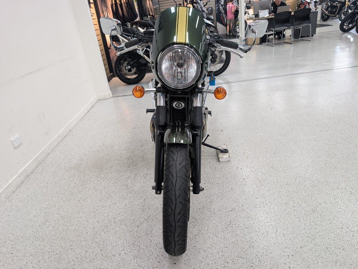 2013 TRIUMPH THRUXTON 900 ROAD