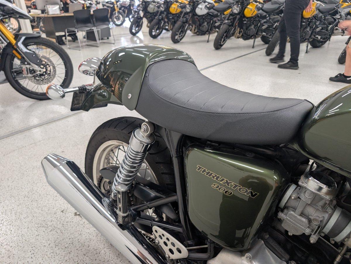 2013 TRIUMPH THRUXTON 900 ROAD