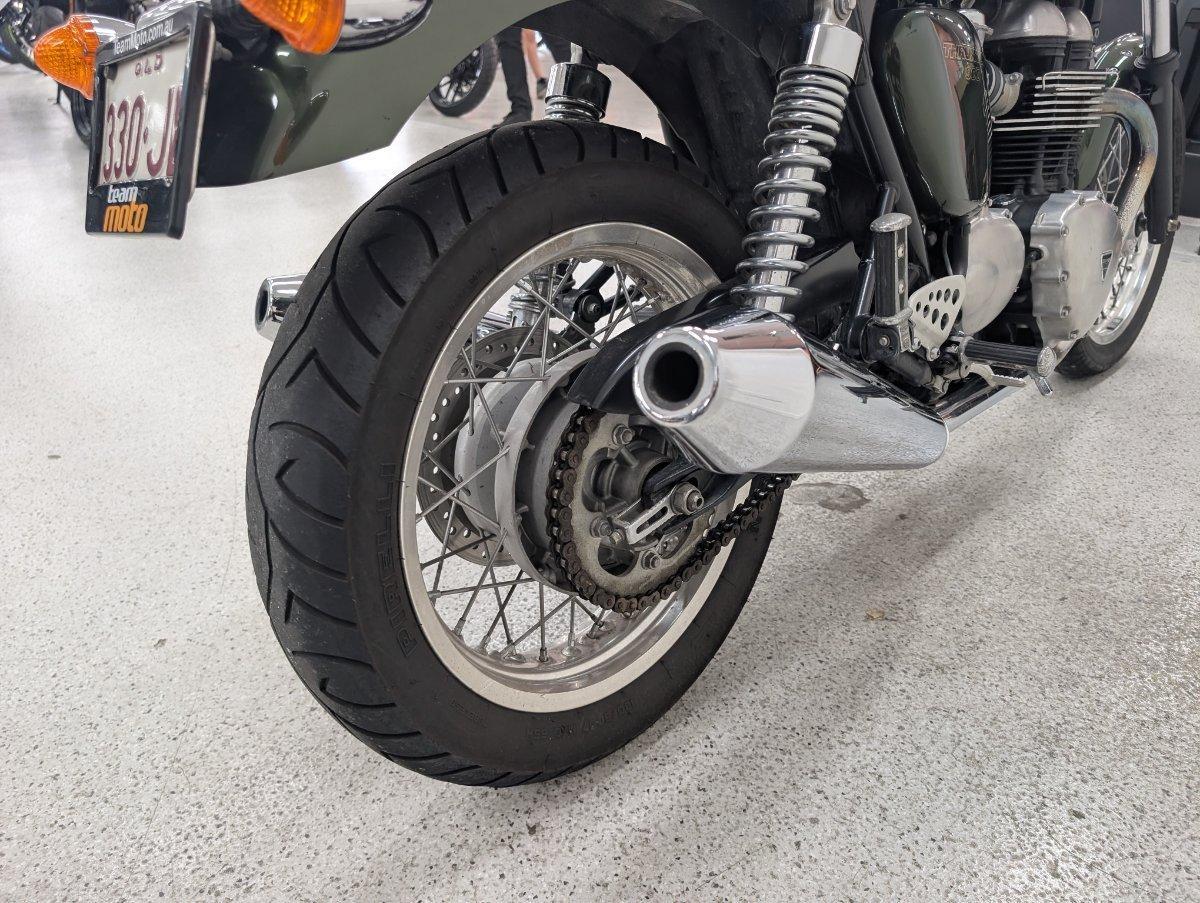 2013 TRIUMPH THRUXTON 900 ROAD