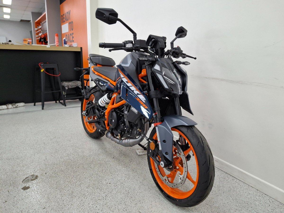 2025 KTM 390 DUKE ROAD