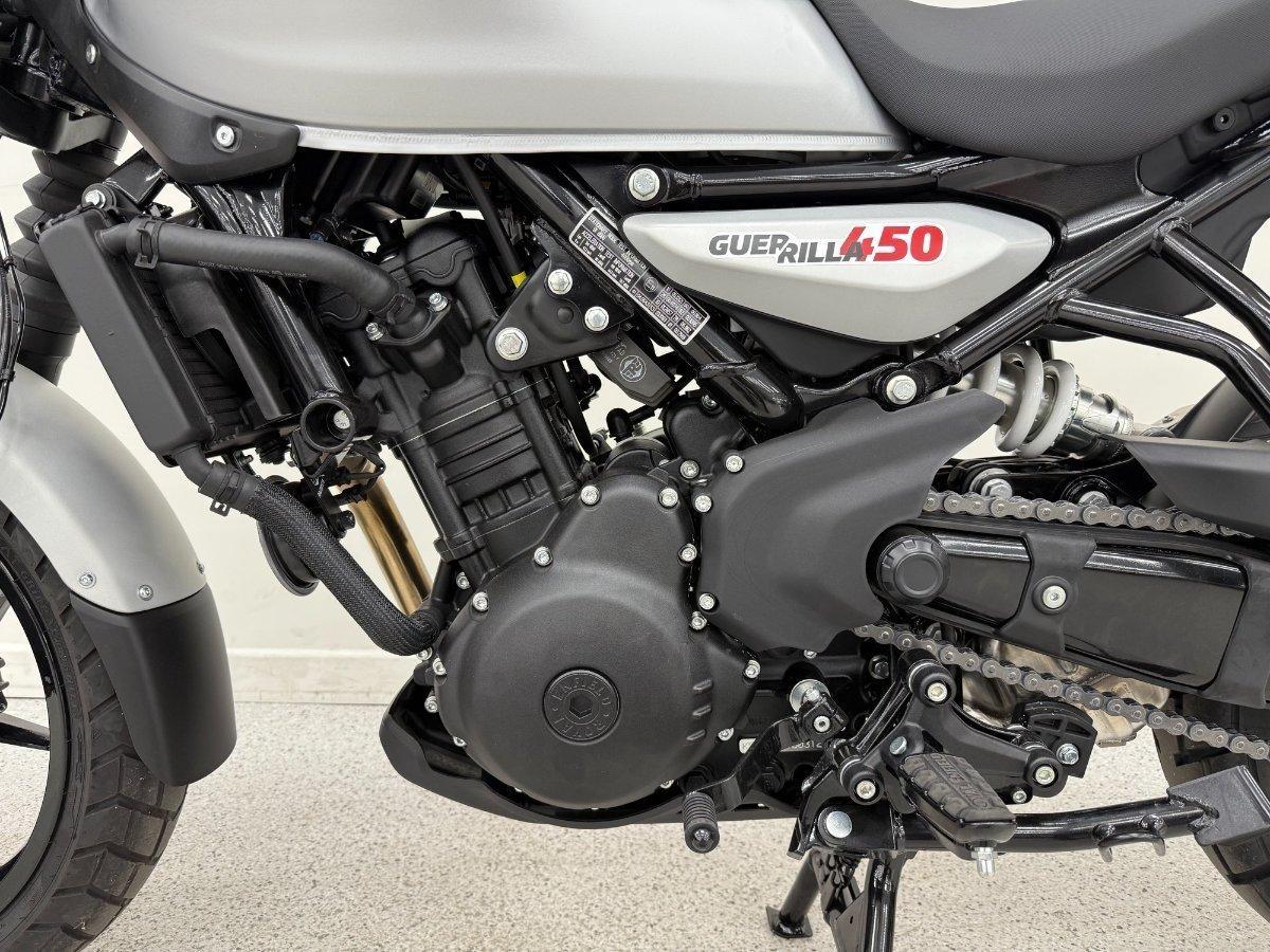2026 ROYAL ENFIELD GUERILLA 450 ROAD