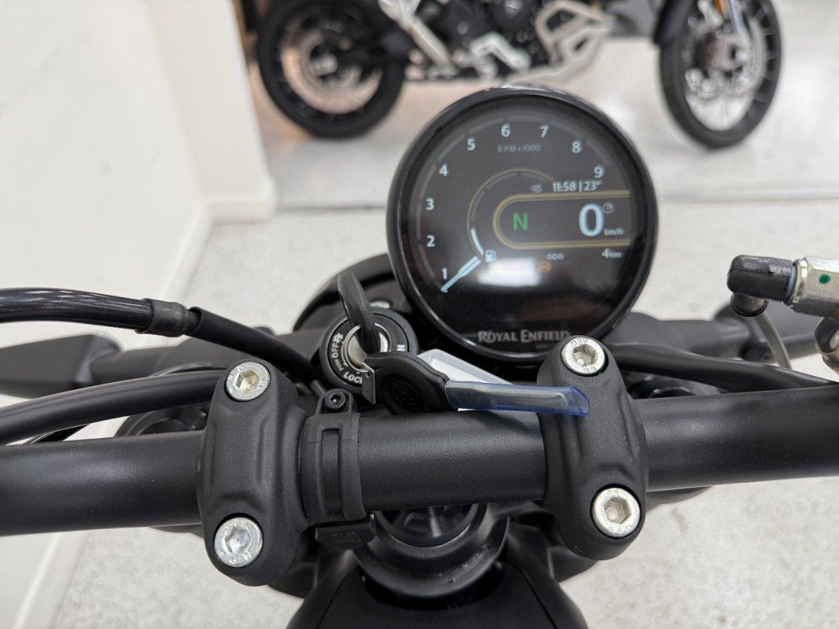 2026 ROYAL ENFIELD GUERILLA 450 ROAD
